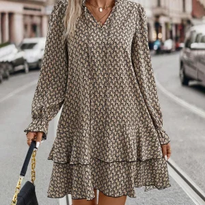 Klara™ - Khakikleurige jurk met print en lange mouwen