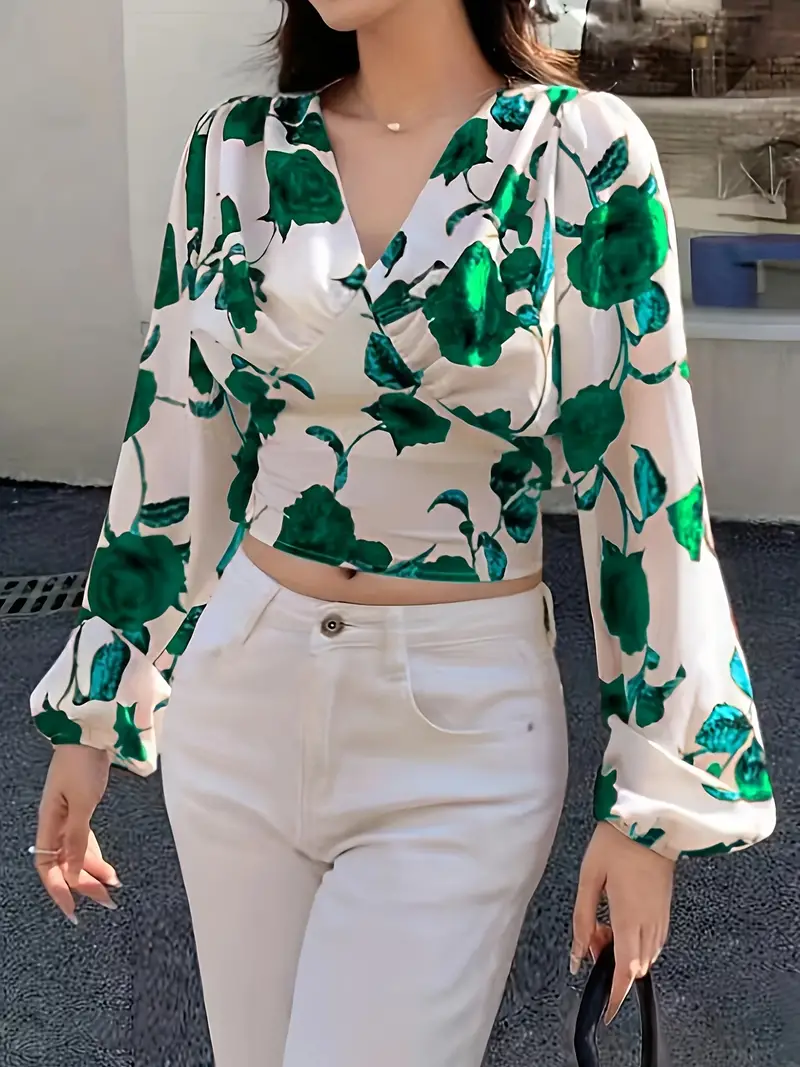 Gesneden blouse met V-hals en strik op de rug met rozenprint - Afbeelding 4