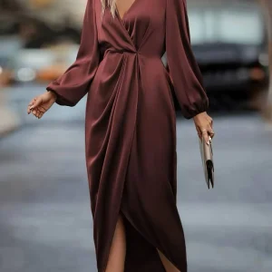 Elegante jurk met lange mouwen