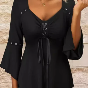 Zwarte effen top met V-hals