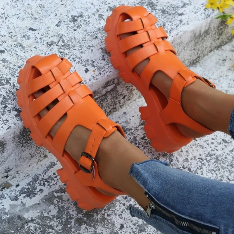 Vast platform met gesloten teengedeelte - Afbeelding 5