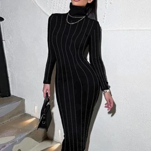 Turtleneck Midi Dress met Pailletten